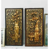Orientalny dyptyk. Rzeźba w drewnie, polichromia i złocenie. 
